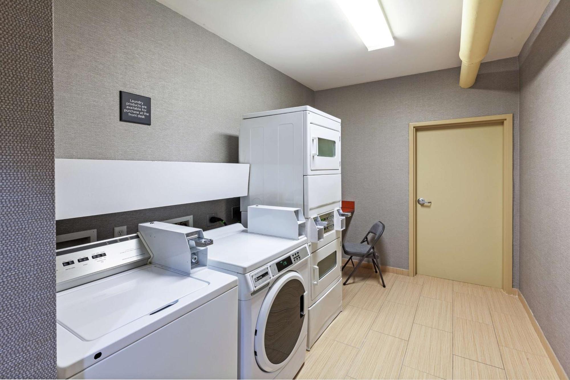 Hampton Inn & Suites Houston/Лиг-Сити Экстерьер фото