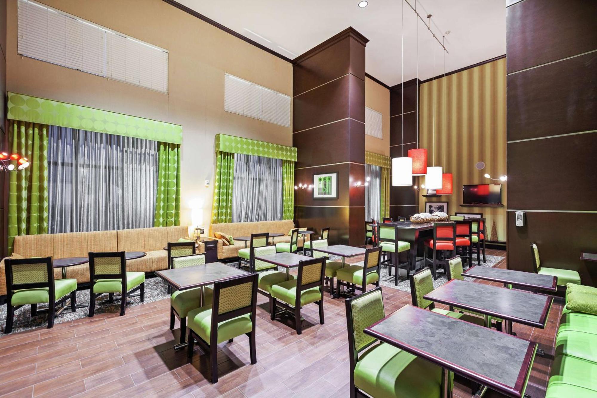Hampton Inn & Suites Houston/Лиг-Сити Экстерьер фото